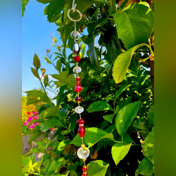 Red crystal sun catcher - Picture 6 of 11